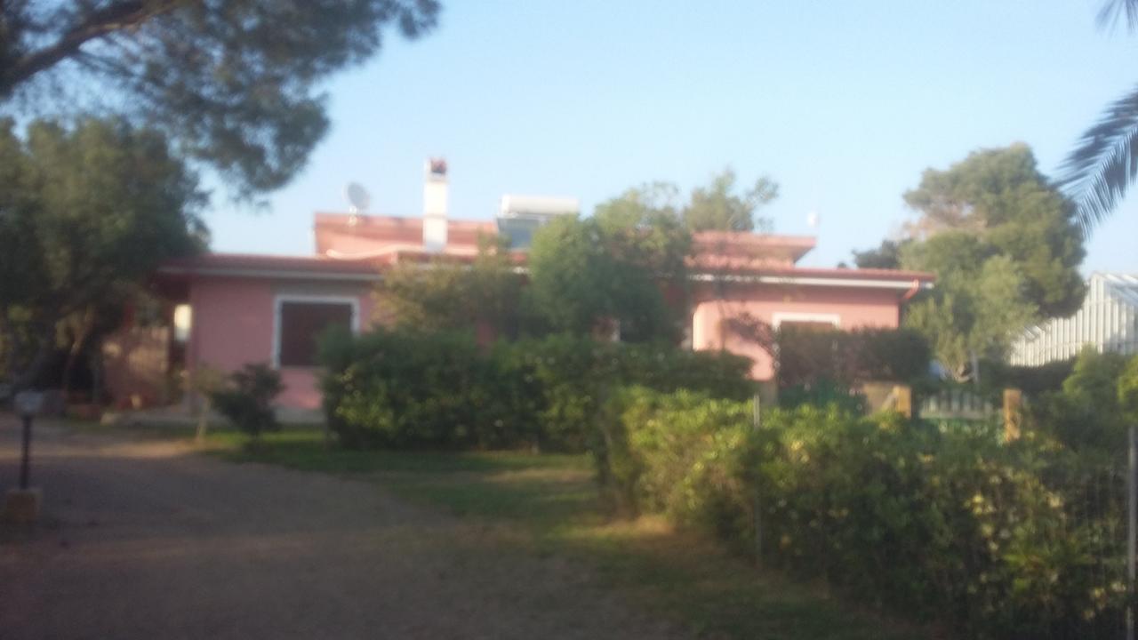 La Contea Bed and Breakfast Sant'Anna Arresi Eksteriør billede